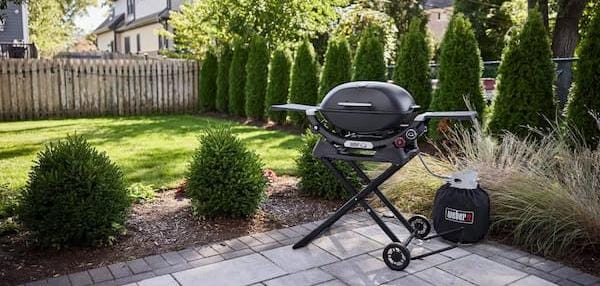איך BBQ שדרגו לי את החיים במרפסת